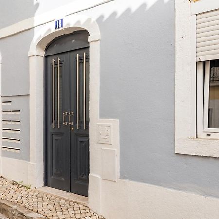 Avenida Da Liberdade Area, Bright And Newly Renovated 2 Bedroom Apartment, Lisbon Historical Center Exterior photo